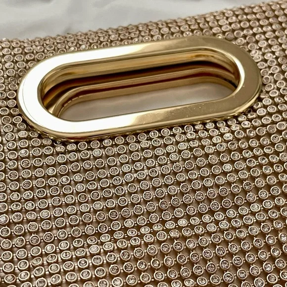 La Regale Brielle Crystal Mesh Self Handle Clutch | Gold | New with Tags - Picture 6 of 8